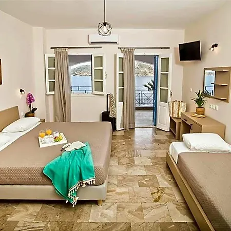 Hotel Ambiance 3*