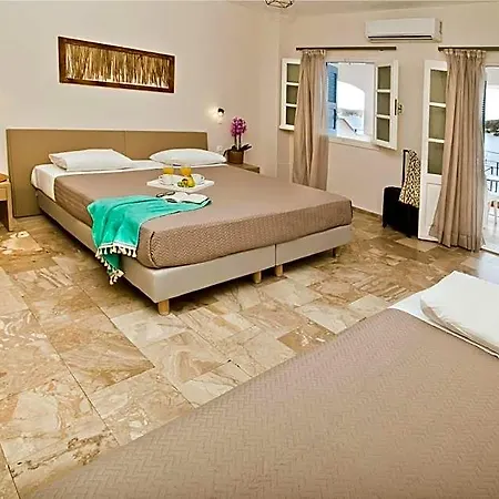 Hotel Ambiance 3*